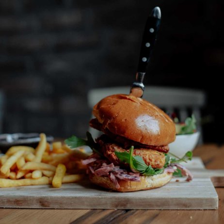 Restaurant Rose Garden & Altbau Bar in Berlin