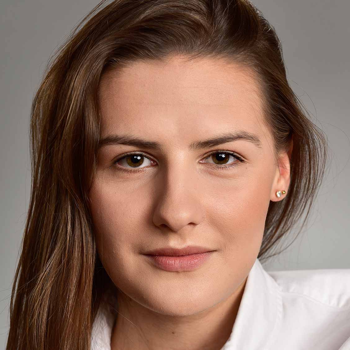 Jessica Ginter Autorin Creme Guides