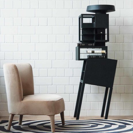 One Plus Elven Möbel in Editionen aus Berlin-5