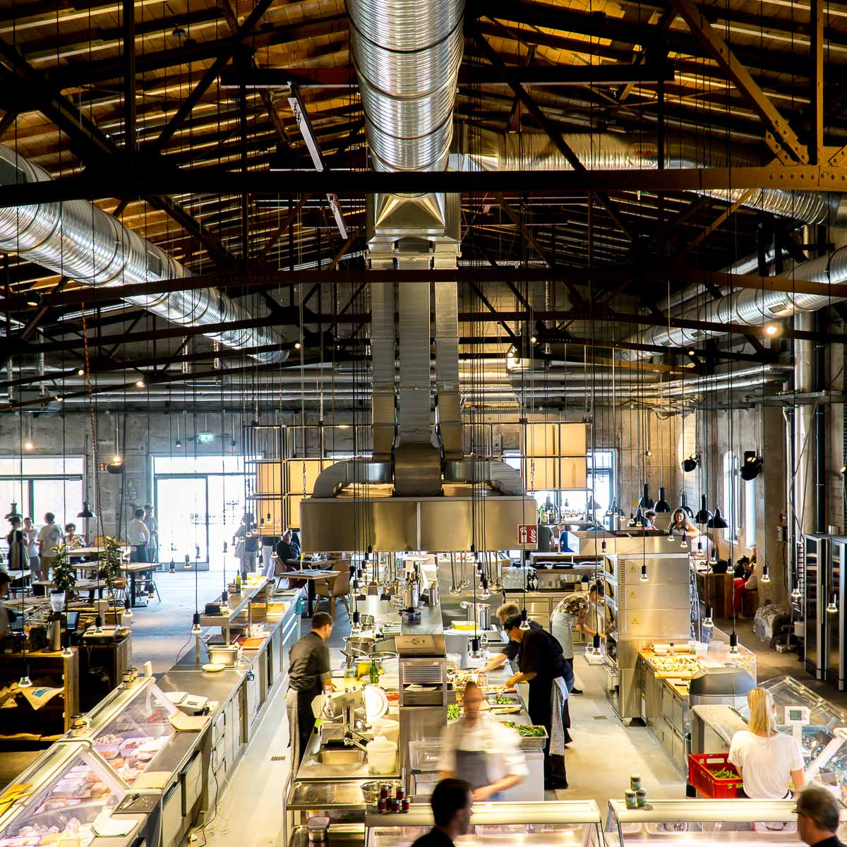 Markthalle und Restaurant Hobenköök in der HafenCity - Hamburg | CREME