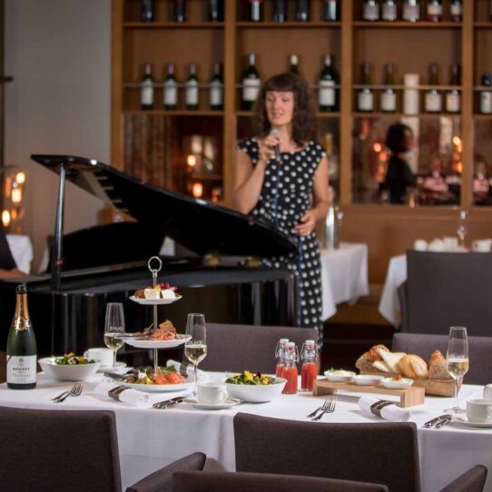 Brinner im Restaurant Duke ©Andreas Schulz