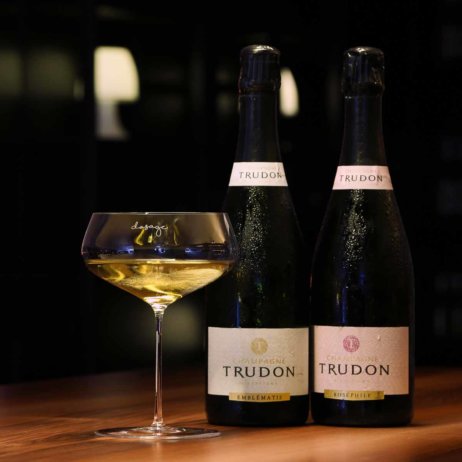 Champagner Bar Dossage am Fleischmarkt in Wien