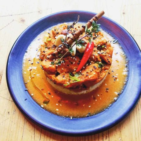 Lost Weekend Café Buchhandlung und Co-Working-Space in München-5