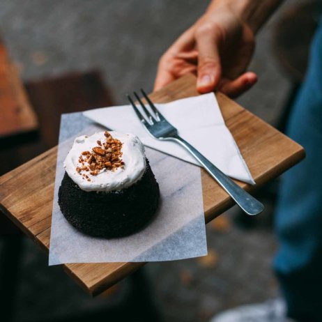 Cakes & Punch Event bei Katie's Blue Cat-1