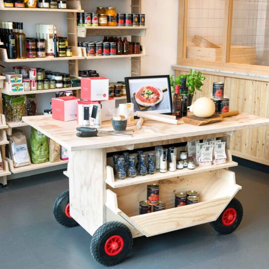 Luisa Kocht Feinkost aus Neapel in Prenzlauer Berg-2