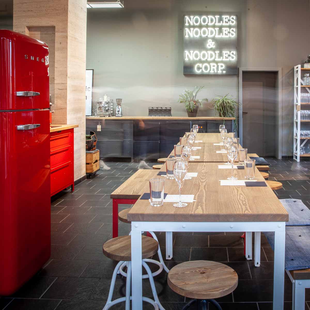 Authentic Kitchen Showroom & Events Berlin CREME GUIDES