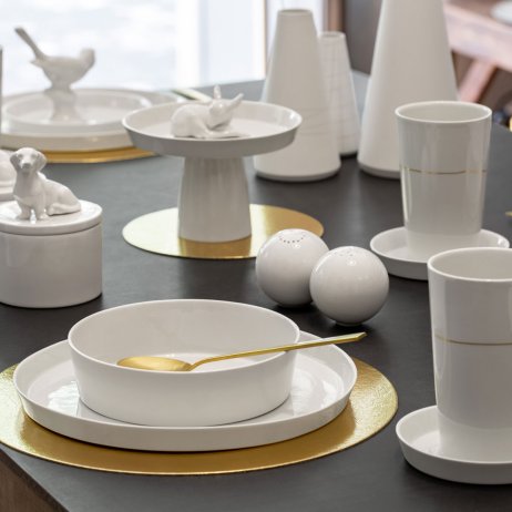 Feines Weisse I Handgemachtes Porzellan von Katy Jung