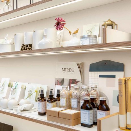 Muoto Café Concept Store und Schokoladen in Kreuzberg-4