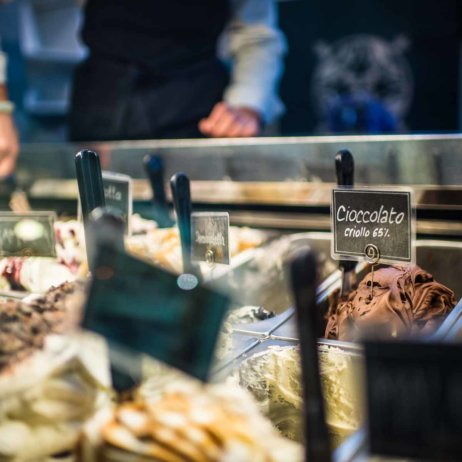 Glace bei Gelateria di Berna in Zürich 4