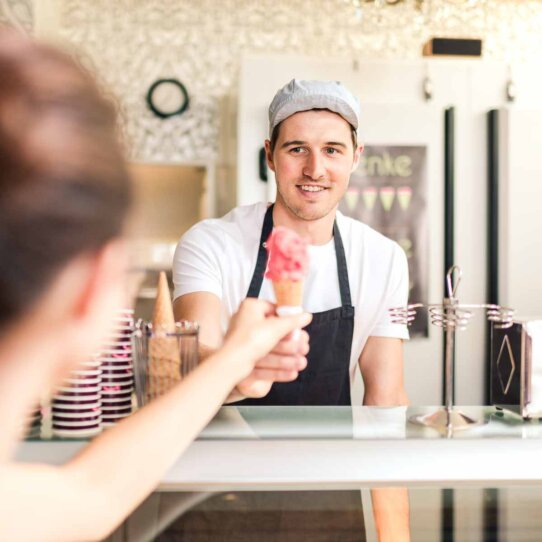 Glace bei Gelateria di Berna in Zürich 6