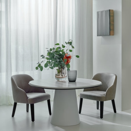 Meridiani Showroom Berlin Esstisch