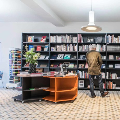 Buchhandlung Never Stop Reading Zürich-2