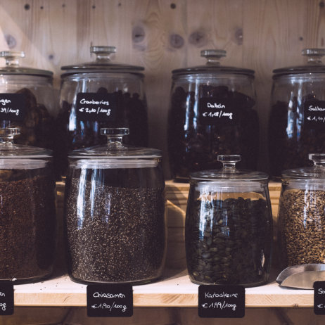 Warenhandlung in Wien-5