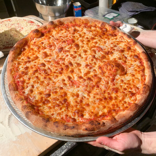 Magic Johns Pizza in Berlin Mitte