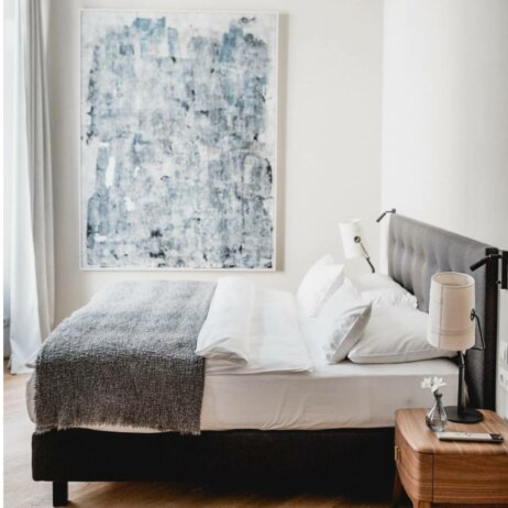 Opera Suite Bed _ Hotel Altstadt Vienna