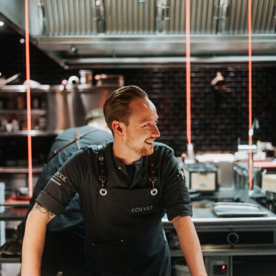 Jonas Zoerner Golvet