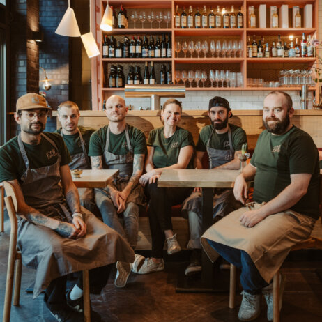 Estelle Dining Berlin mit Kuechenteam (1)