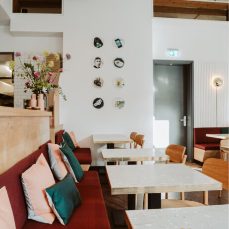 Estelle Dining Prenzlauer Berg Wandteller