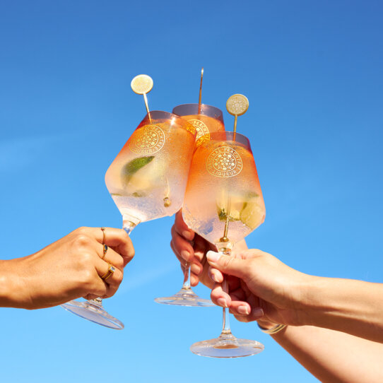 Fizzy Peachtree auf den Sommer anstossen