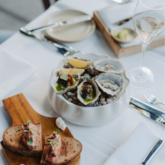 Irma La Douce Austern by Florian Kottlewski Irma La Douce Austern by Florian Kottlewski