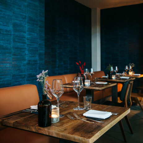 Kink Bar & Restaurant by Lee Edwards  (5)