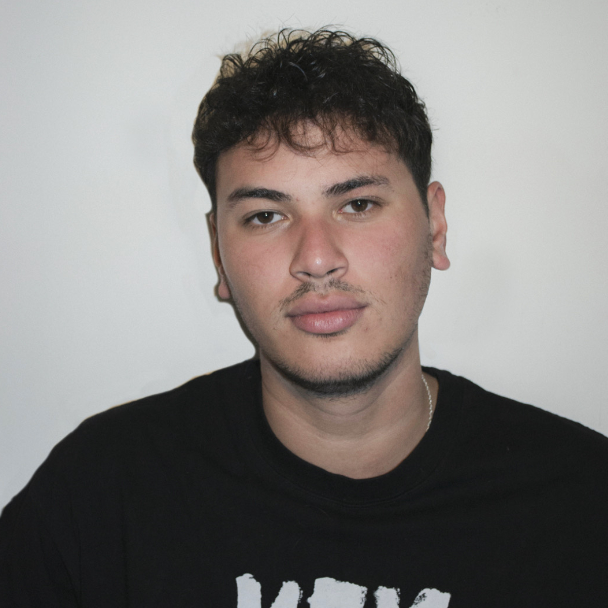 Yonel Randrianarisoa Autor