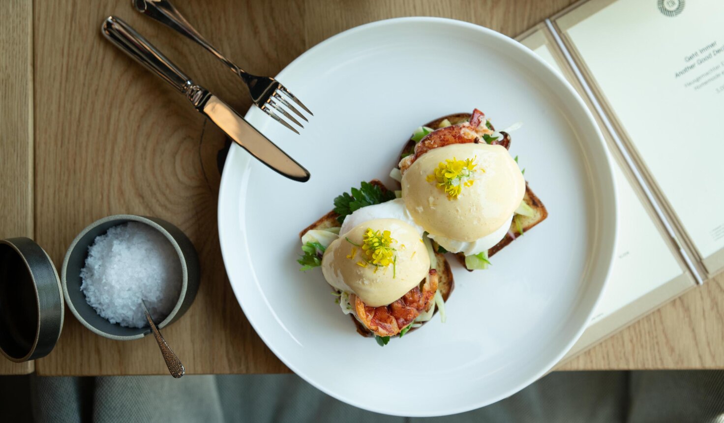 Frühstück 3000 Berlin Schöneberg Eggs Benedict