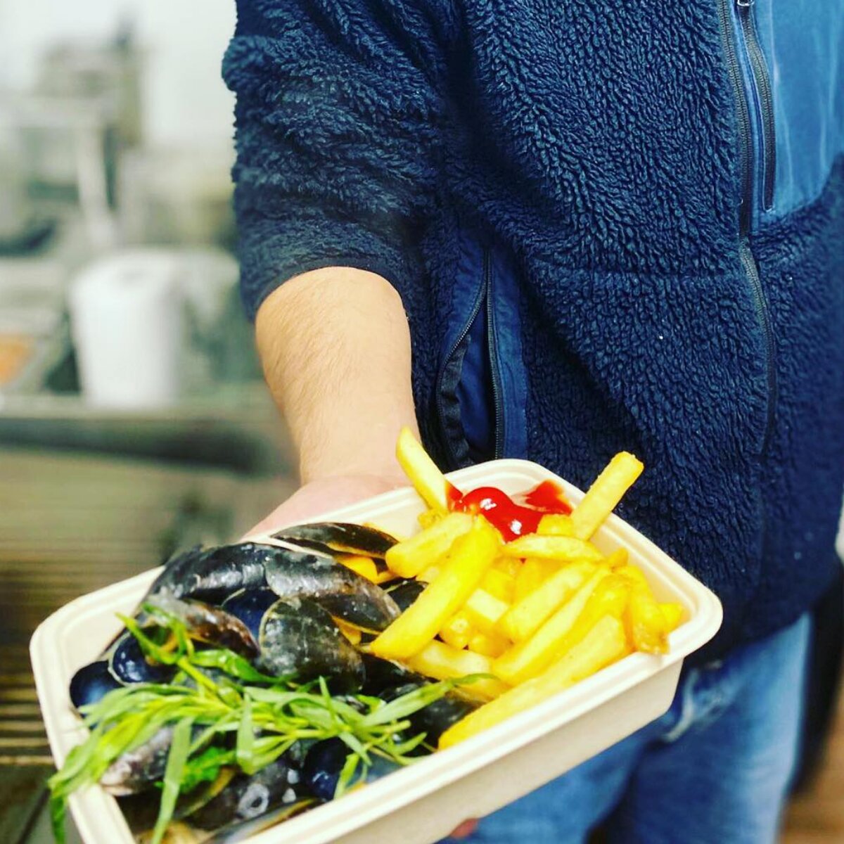 Moules Frites Imbiss Mädchenitaliener in Mitte Berlin CREME GUIDES
