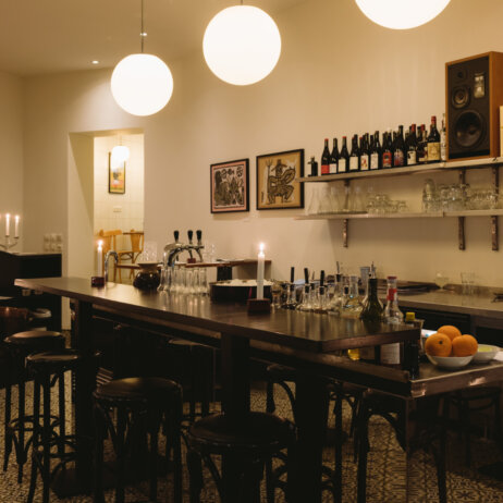 Bar Normal Berlin by Gebhart de Koekkoek (3)