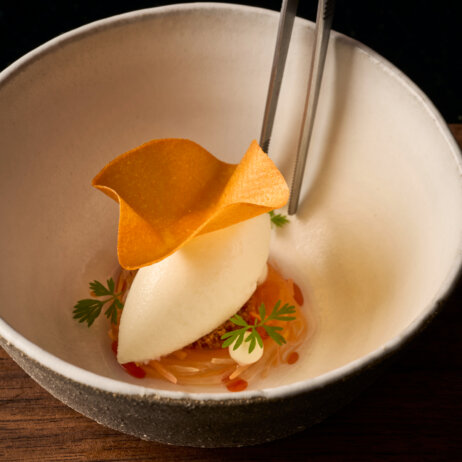 Rutz Restaurant Berlin Bueffelmilch Sanddorn Eiskarotte