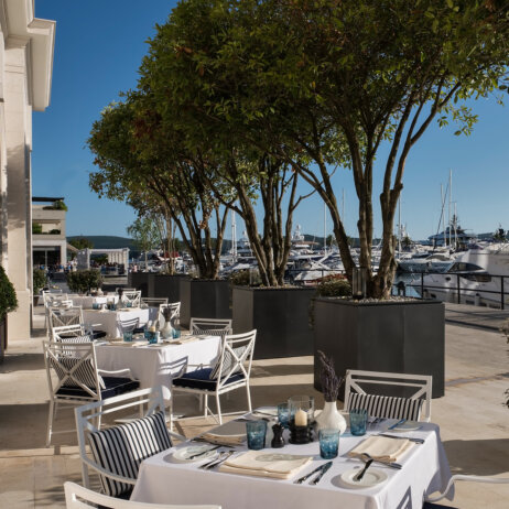 6_1 Murano Restaurant Terrace©Regent Porto Montenegro