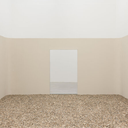 Nina Canell I Ausstellungsansicht Berlinische Galerie