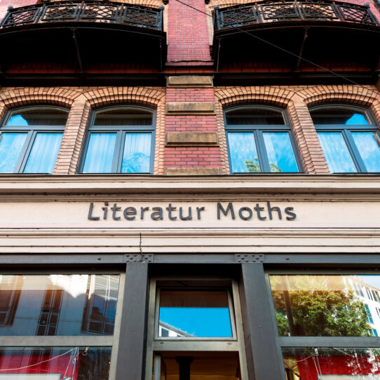 Literatur Moths (3)