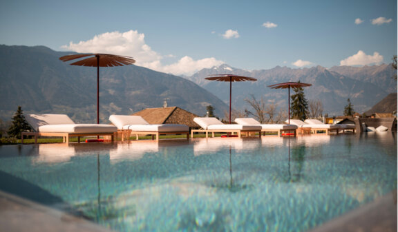 Hotel Muchele Infinitypool (c) Hotel Muchele (2)