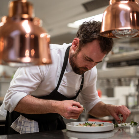 Patrick Holzer bei Arbeit. Patrick Schwienbacher