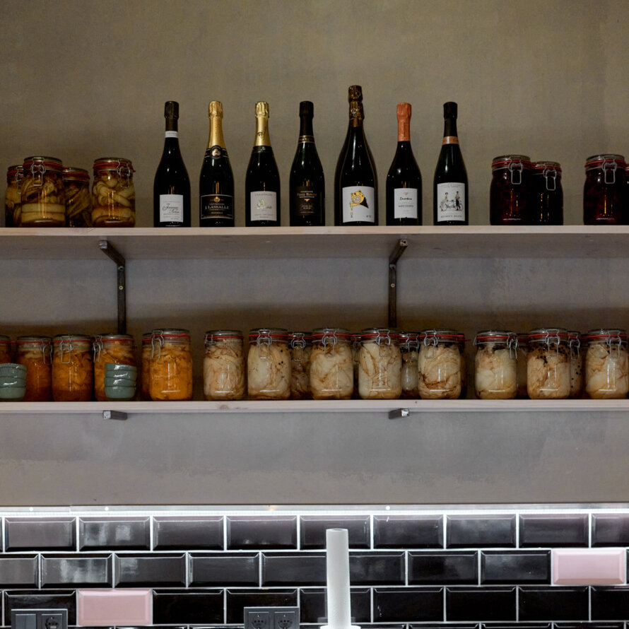 Nomi Weinbar Kreuzberg Berlin CREME GUIDES