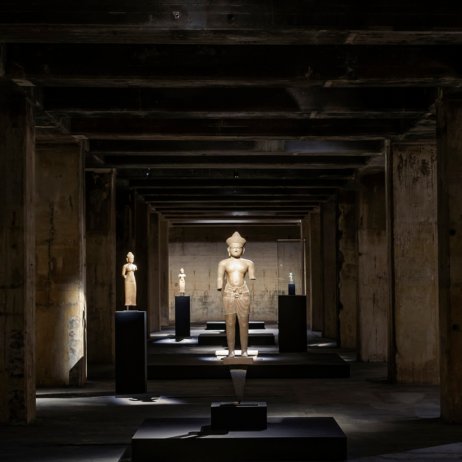 Photo_ The Feuerle Collection (2)