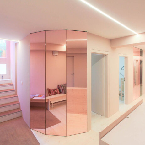 MDC Cosmetics Berlin-1