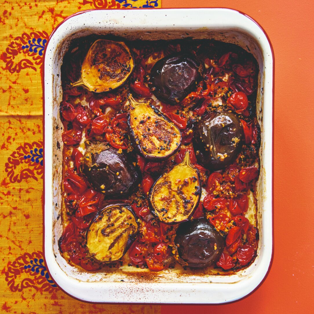 Indisches Auberginencurry mit Tomate &amp; Schwarzkümmel | CREME GUIDES
