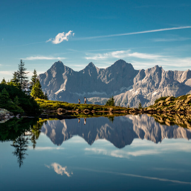 auf der Reiteralm am Spiegelsee mit Blick auf Dachstein