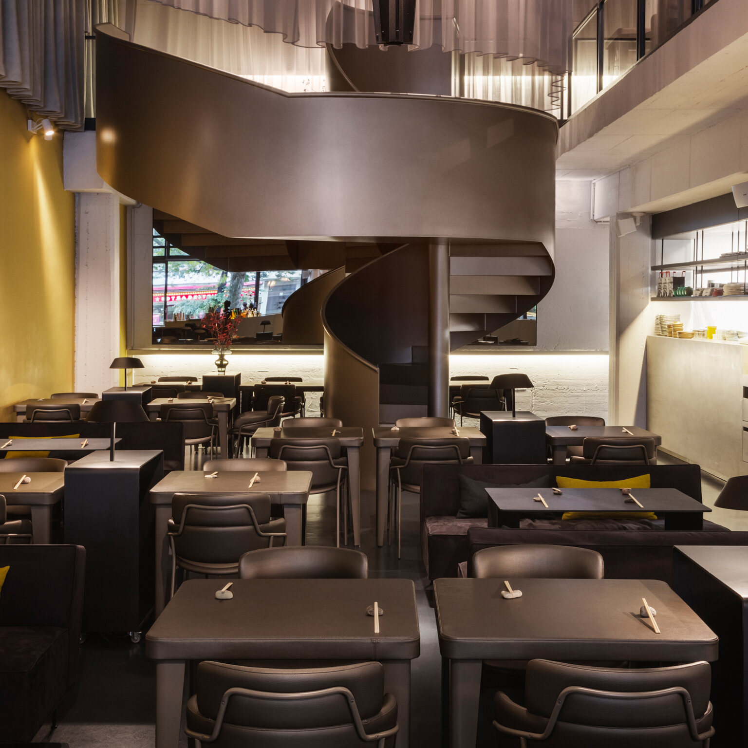 Sticks 'n' Sushi I Potsdamer Straße 4