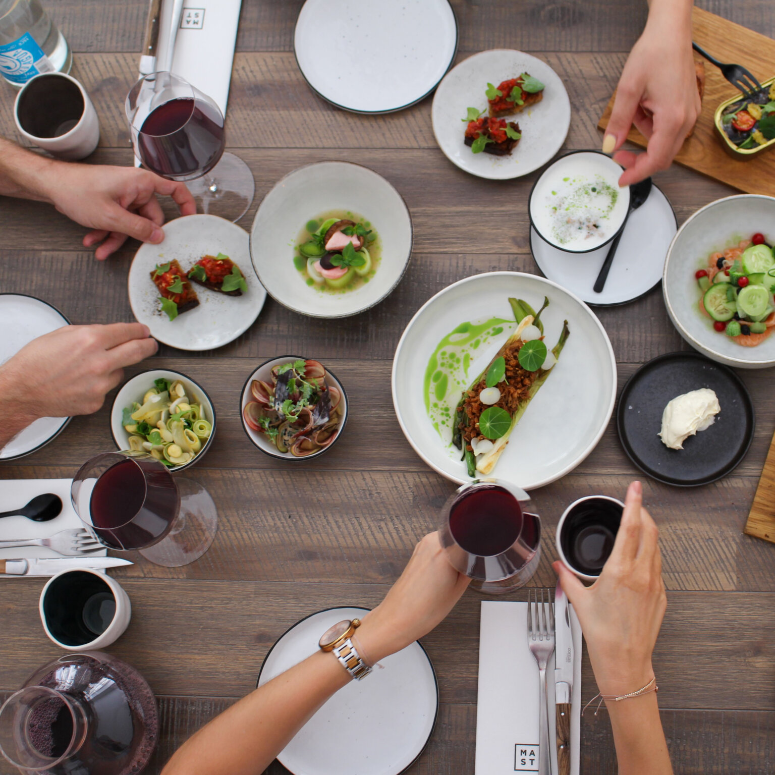 Mast Weinbistro I Tisch I © Mast