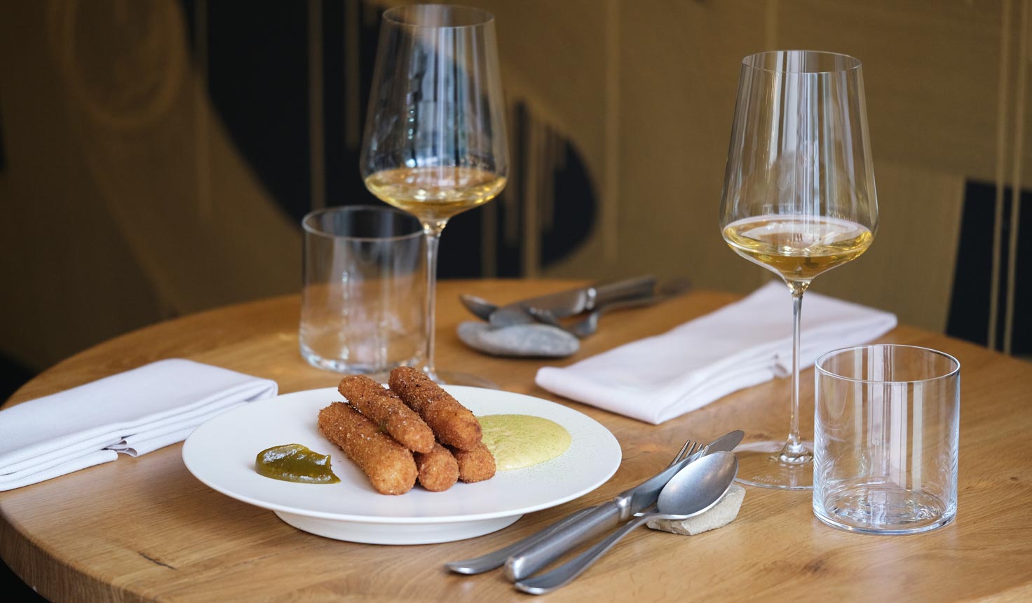 Mural Farmhouse München Mural Farmhouse München