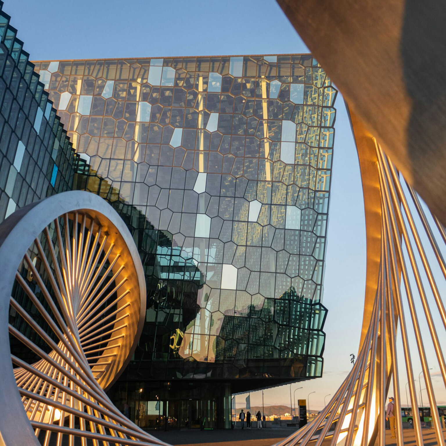 Island Foto von Denise Jans auf Unsplash