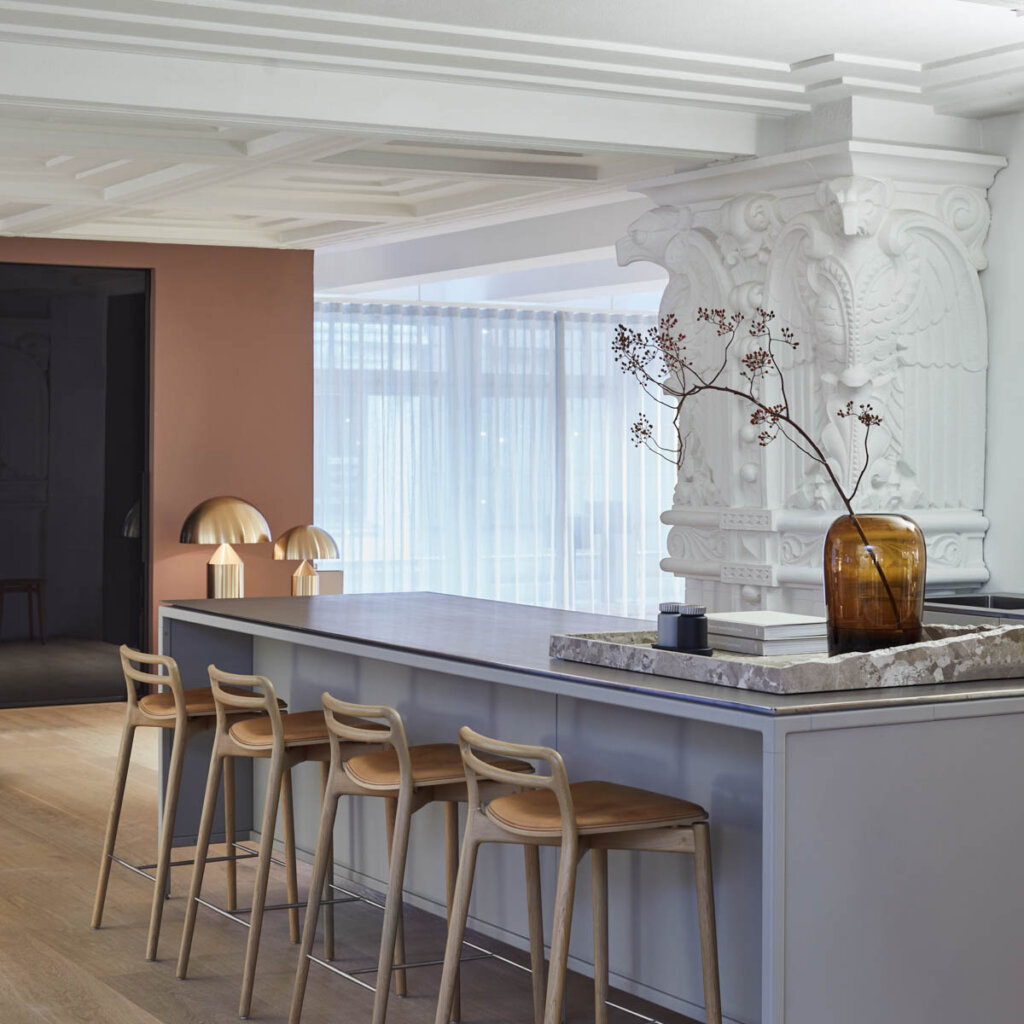 Gärtner Büro und Wohnen Einrichtungshaus Hamburg CREME GUIDES