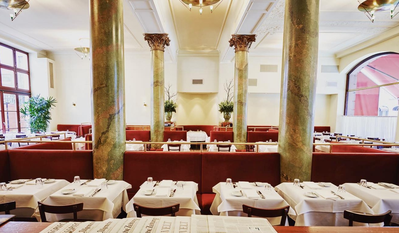berlins-legend-re-restaurants-berlin-creme-guides