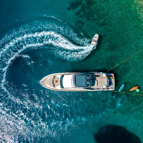 Yachtcharter mit Crew I Motoryachten-13