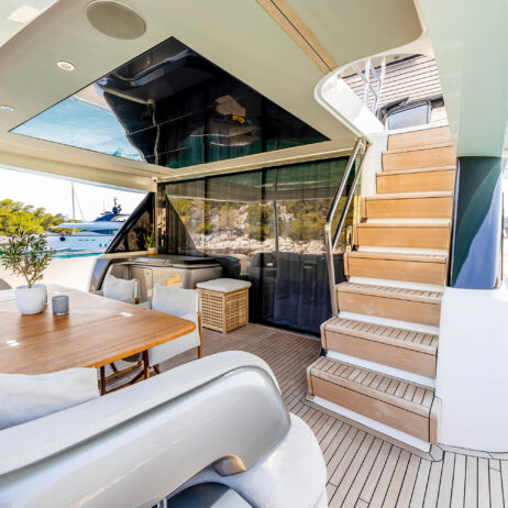 Yachtcharter mit Skipper I Katamarane-7